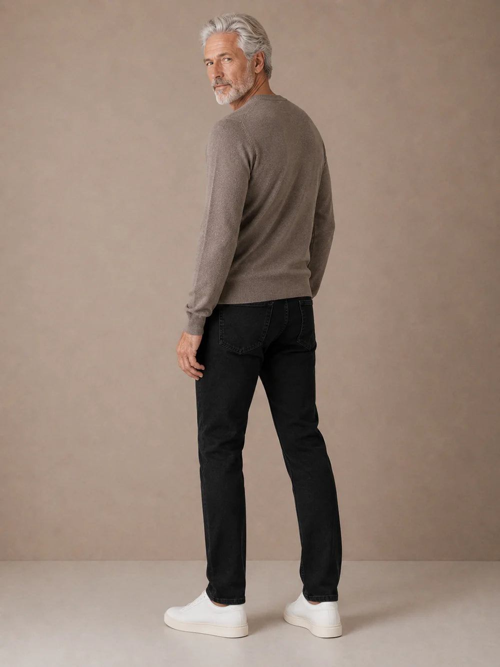 The Precision Jeans – Jet Black